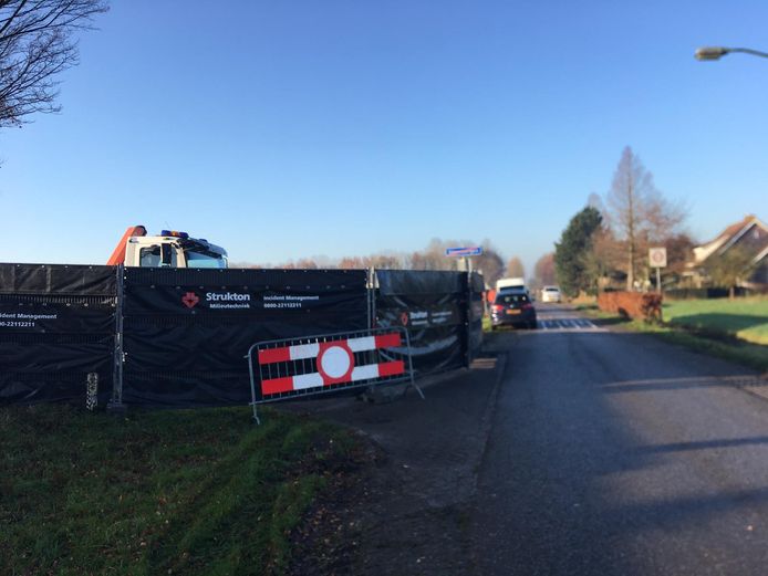Verbrande Resten Loodgieter Johan 56 Mogelijk Van Brug In Schelde Rijnkanaal Gegooid Tholen Pzc Nl