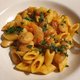 De Volkskeuken: pasta met bonen, ansjovis en tomaat