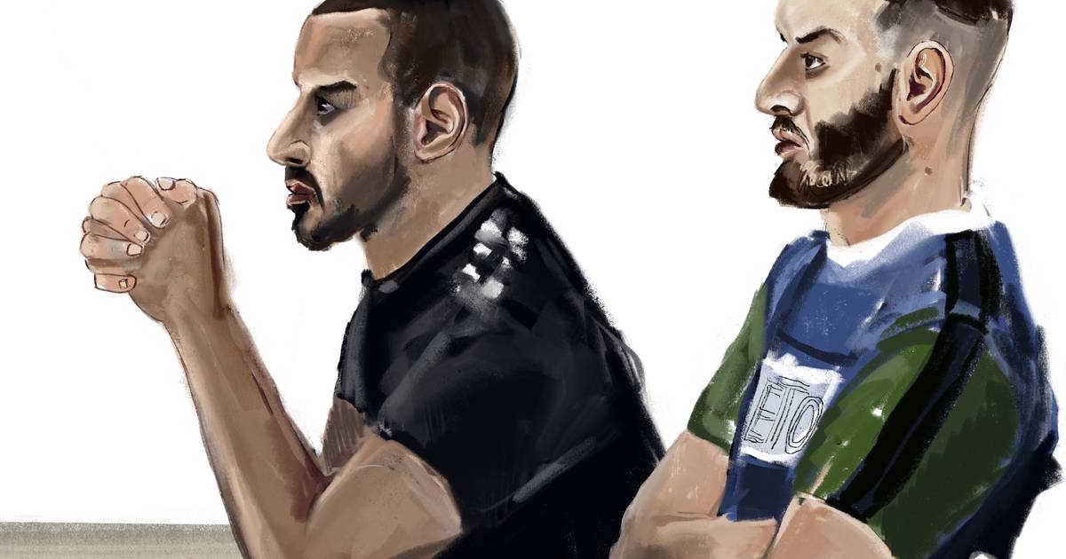 Kibbelende supermarktovervallers met zelfgeknipte bivakmutsen schamen zich ‘verrot': toch eist OM lange celstraffen.