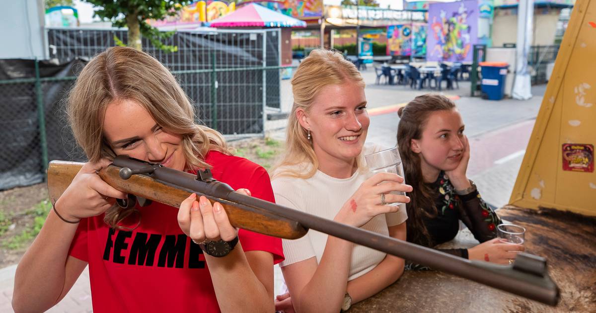 Kermis keert terug op parkeerterrein in Vinkel na eerdere goede ervaringen - BD.nl