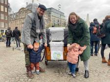 Klimaatmars in Amsterdam: ‘Kinderen zouden zich niet zulke grote zorgen hoeven maken’