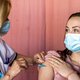 Steeds meer vaccinweigeraars overstag: ‘Ik wil toch op vakantie kunnen’
