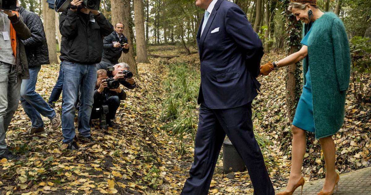 Koningspaar geniet van buitenleven in Twente