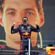 Foutloze Verstappen breekt record dankzij zijn vloeiende rijstijl; pers reageert zowel lyrisch als kritisch