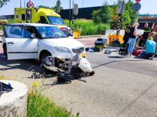 Scooterrijder gewond bij aanrijding in Dordrecht