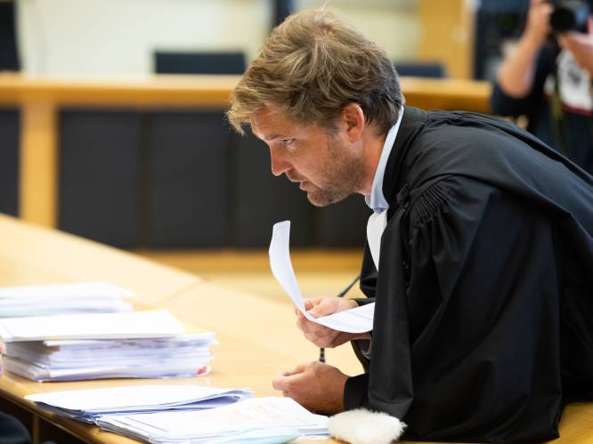 Toppleiter snelt te vlug naar Aquino-proces: nu al 1.440 euro boete, en daar blijft het mogelijk niet bij