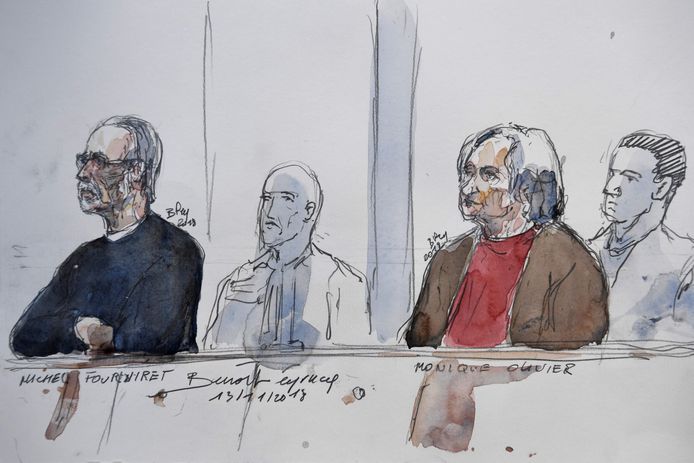 Michel Fourniret (L) en Monique Olivier (R) in de rechtbank vandaag.