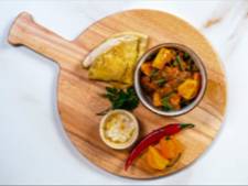 Mr No Meat maakt derde vegan recept voor de strijd om het lekkerste gerecht: vegan roti
