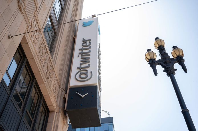 Het logo van Twitter bij het hoofdkwartier in San Francisco (California) in de VS.