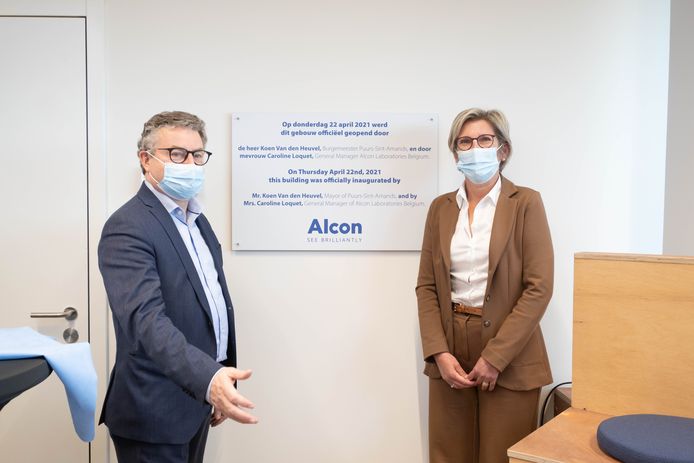 Officiële opening van de nieuwe kantoren van Alcon
