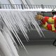 Politie waarschuwt voor vallende ijspegels  van zodra de dooi begint