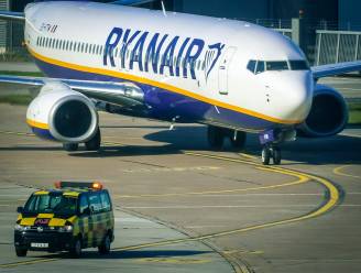 Negen Nederlandse piloten eisen miljoenen euro’s schadevergoeding van Ryanair