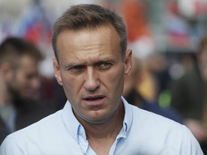 Russisch oppositieleider Navalny “vergiftigd met onbekende chemische stof”