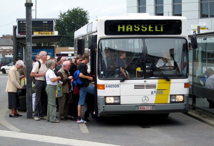 teller Onderdrukker labyrint Herinvoeren gratis bus gewoon onbetaalbaar voor Hasselt” | Hasselt | hln.be