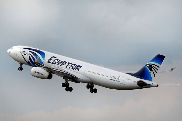 Op 1 januari 2017 botsten een passagiersvliegtuig van Air France en een cargotoestel van EgyptAir bijna boven Oost-Vlaanderen.