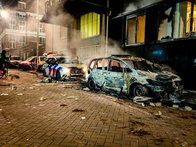 Rellen Rotterdam: mogelijk 4 mensen geraakt door kogel