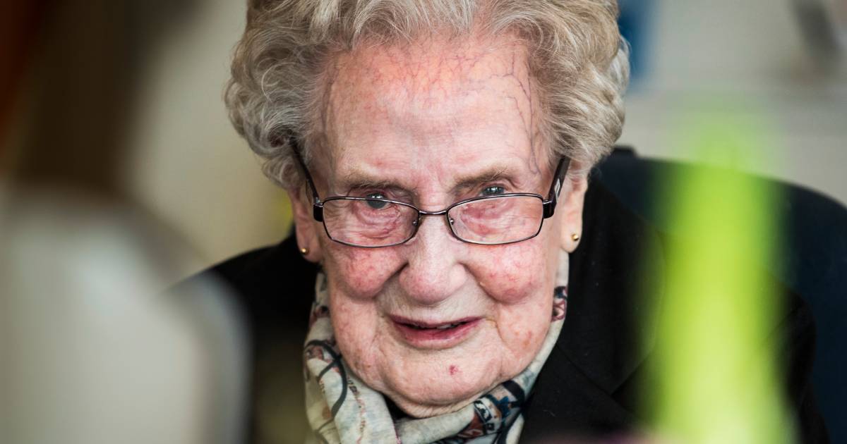 Oudste Inwoonster Van Tubbergen Wordt 104 Hoe Is Het Mogelijk 