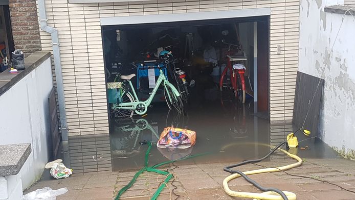 Een ondergelopen garage.