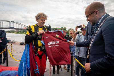 Burgers’ Zoo en Openluchtmuseum nieuwe sponsors Vitesse