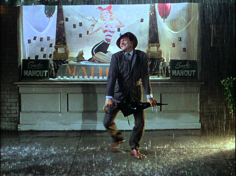 Een scène uit Singing in the rain. Beeld   