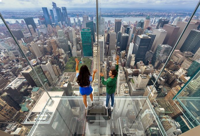 Pakistaans Uiterlijk zo Glazen lift brengt je naar hoogste punt van nieuw spectaculair  uitkijkplatform over New York City | Reizen | hln.be