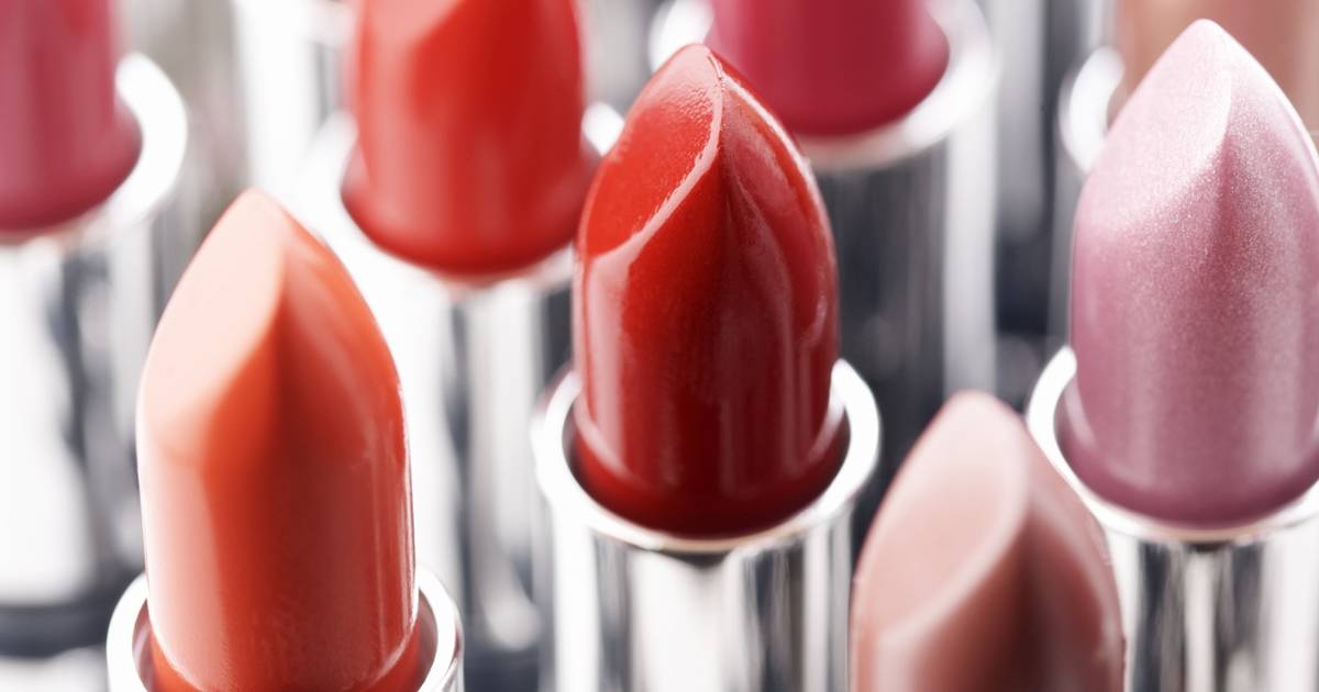 TEST welke kleur lippenstift past bij jouw karakter? Mode & Beauty hln.be