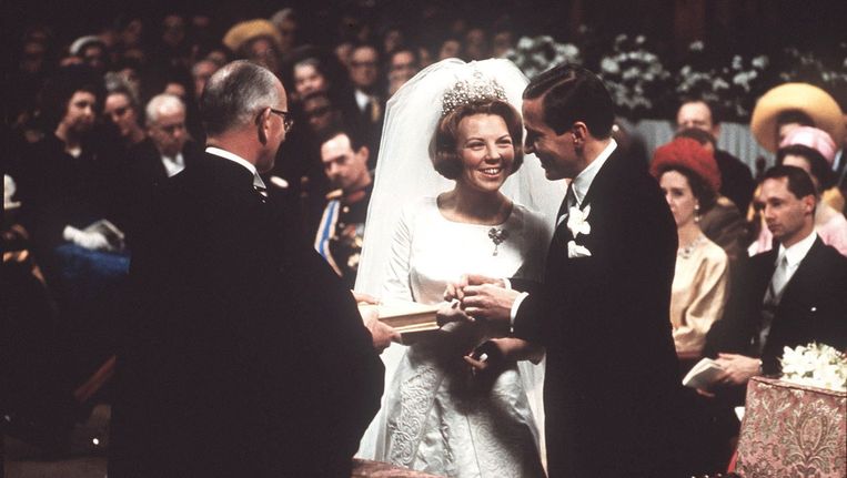 50 Jaar Geleden Trouwden Beatrix En Claus Het Was Een
