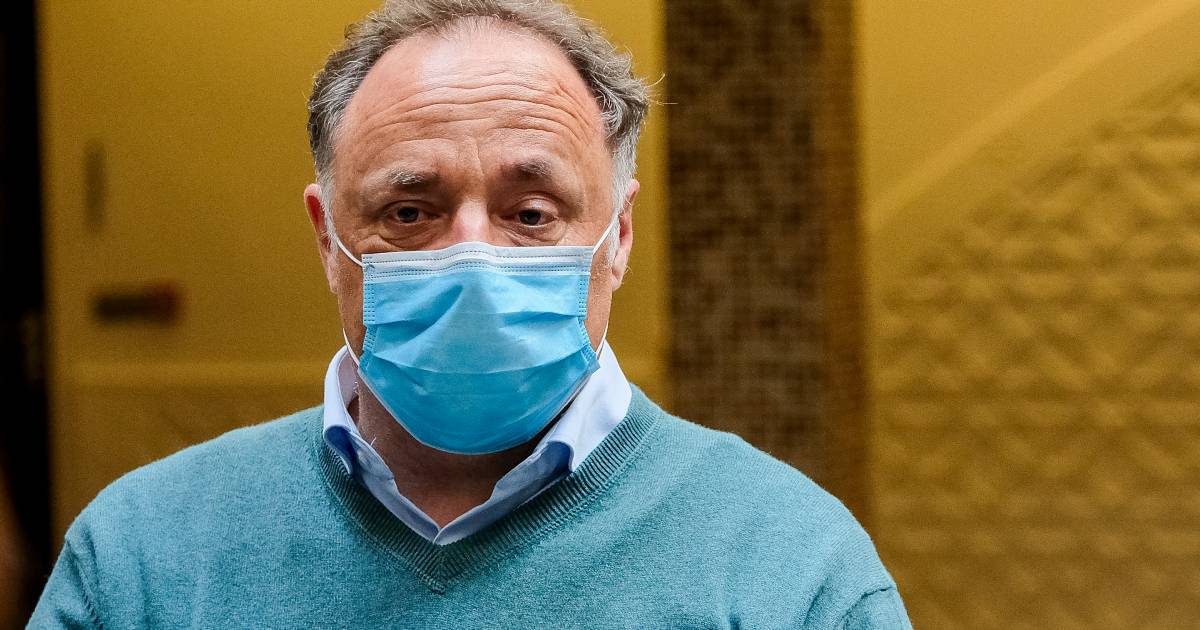 Nederland Ontkomt Niet Aan Mondkapjesplicht Om Lockdown Te Voorkomen Buitenland Ad Nl