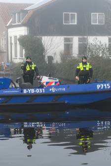 Politie zoekt in Nieuwe Rijn naar bewijsmateriaal over omgebrachte Esmee (14)