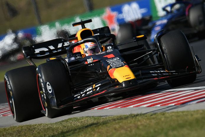 F1 : Max Verstappen remporte le GP du Japon, Red Bull titré champion du  monde des constructeurs