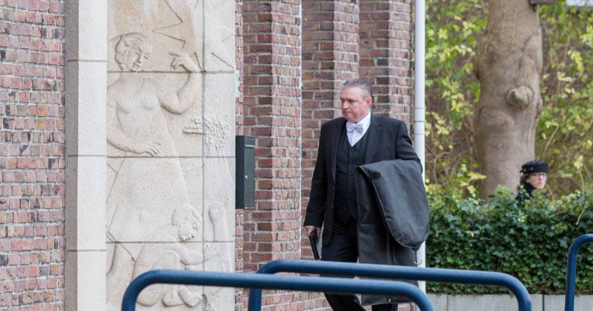 Ds G Bredeweg Kerktijden Bredeweg wil nieuwe kerk bouwen aan de Zandweg in Kruiningen
