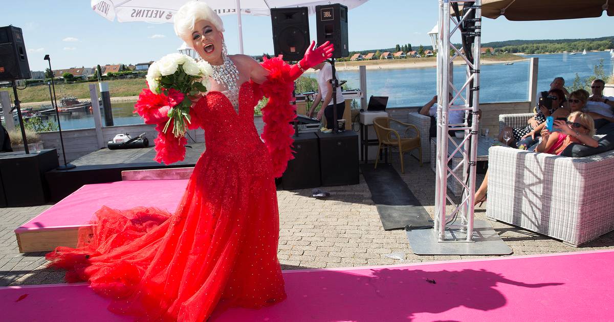 Lathum het decor voor travestieten | Zevenaar