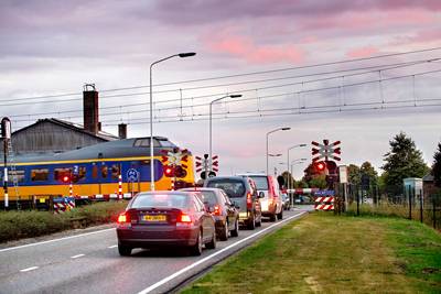 De ene spoortunnel in Deurne is nog niet aangelegd of de gemeente wil in de Zeilberg al een andere
