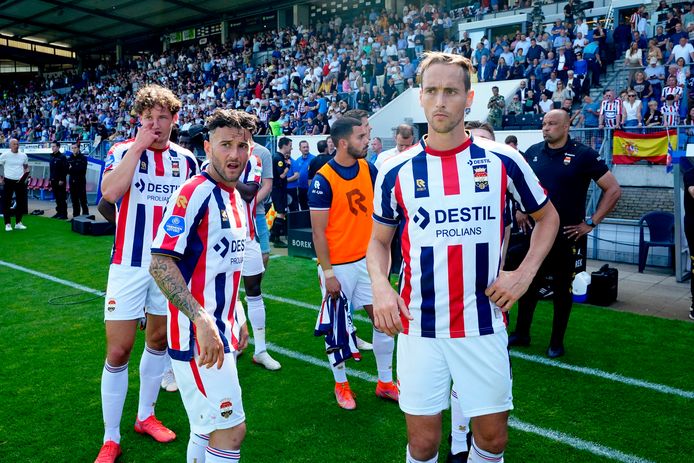 Verdriet bij Pol Llonch en Freek Heerkens, na de degradatie van Willem II.