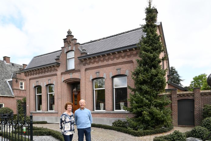 Koos En Roos Kochten Een Bouwval Die Al Twee Jaar Te Koop Stond | Huis En  Haard | Bd.Nl