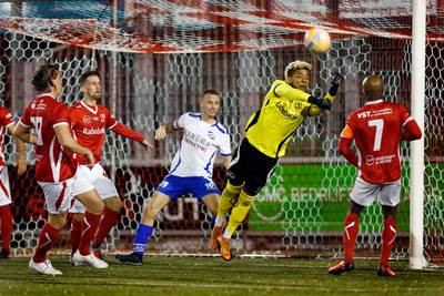 DOVO na strafschoppen onderuit in bekerthriller tegen Urk