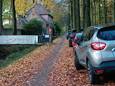 Parkeeroverlast in de Heilige Driehoek aan de Kloosterdreef in Oosterhout.