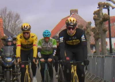 Gaëtan (18) rijdt mee in het wiel van Wout van Aert tijdens Ronde-verkenning: “Gelukkig reden ze niet te snel tijdens de beklimmingen”