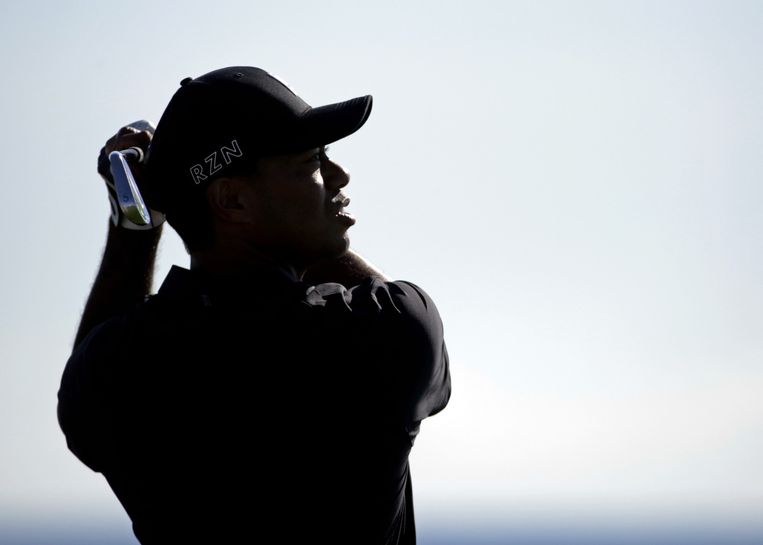 Voormalig golfwonder Tiger Woods bewijst dat ras geen voor- of nadeel biedt in een sport als golf. Beeld AP