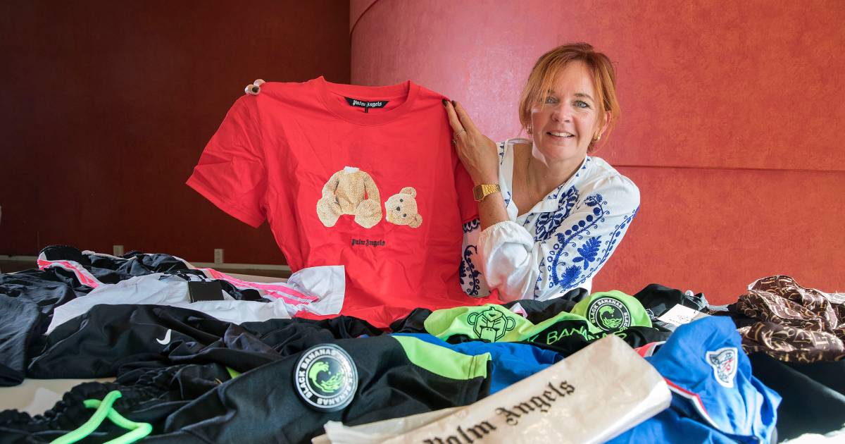 Merkkleding bestellen hotsell