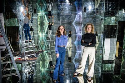Lezing over expo ‘Into the Black Hole’