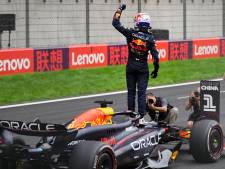 WK-stand Formule 1 | Max Verstappen loopt na nieuwe demonstratie in China verder uit