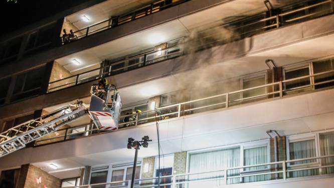 Zwijndrechtse flatwoning voor drie maanden op slot na brand bij wietplantage