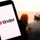 Opgebiecht: ‘Ik heb mezelf helemaal verloren in die tinderliefde’