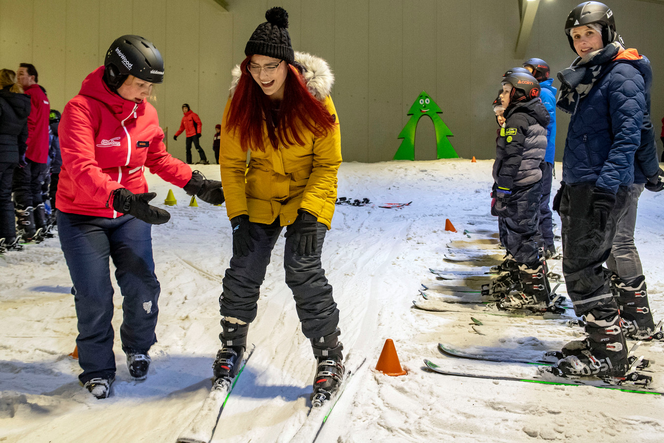 Hoe moet dat skiën ook alweer? In Rucphen kun je de pizzapunt oefenen ...