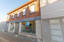 WINGENE: Royale woning met handelsruimte in het centrum, te koop via Madou Vastgoed.