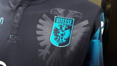 Nieuw shirt Vitesse: uitduels in fraai blauw