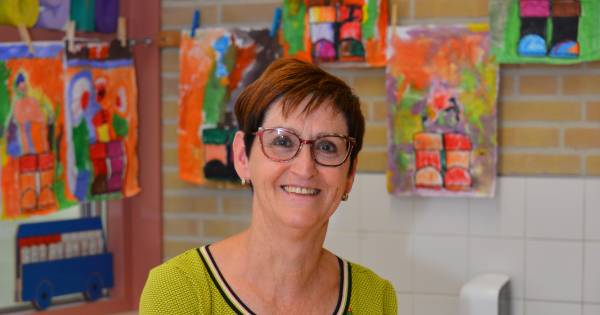 Kleuterjuf Annelies gaat na 44 jaar van Vessemse school: De school is altijd een stukje van mezelf g
