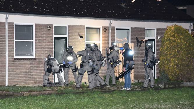 Arrestatieteam doet inval na onwelwordingen in Kortgene
