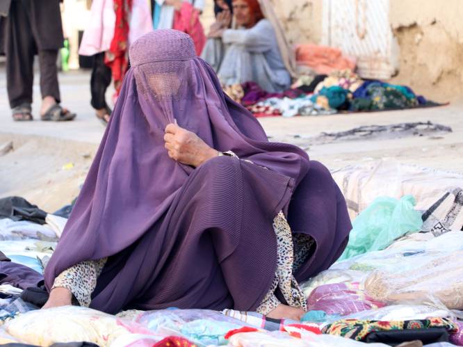Taliban moeten verbod voor Afghaanse vrouwen om voor VN te werken “intrekken”